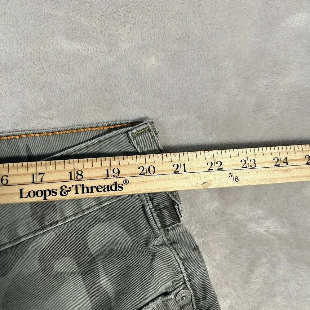 True Religion Ricky Jean Short Men 40 Camo Frayed Flap Pocket Jorts Y2K Made USA